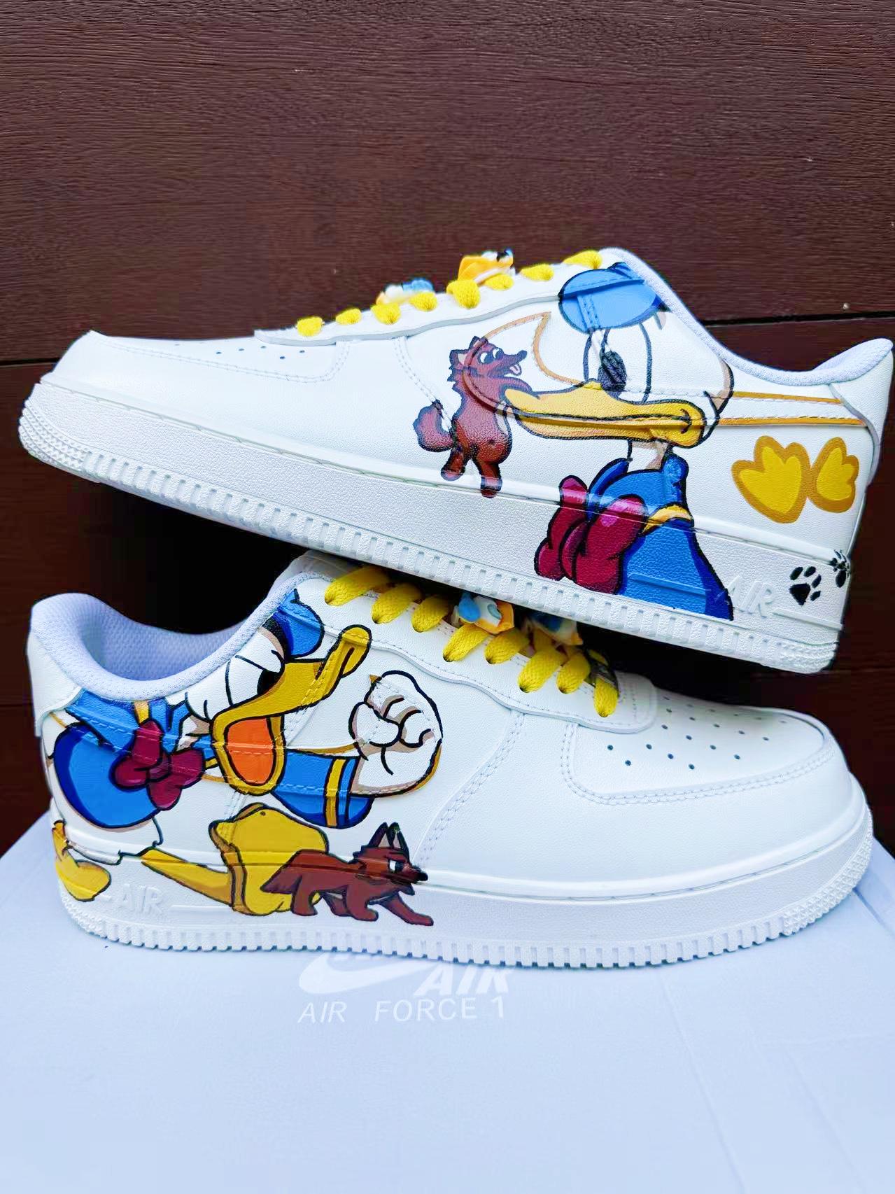 Hand Painted Donald Duck Air Force 1 Sneakers: Custom Cartoon Shoes AF1 white personalized gift design shoes wedding fashion trainers | RO49