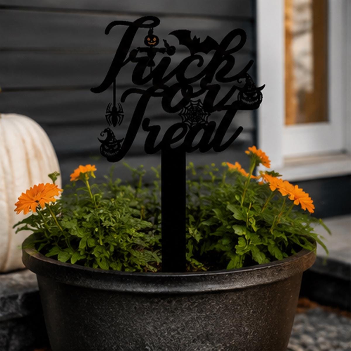 Trick or Treat Halloween Metal Garden Stake | Spooky Yard Decor | Pumpkin & Spider Halloween Lawn Sign | Outdoor Halloween Decorations